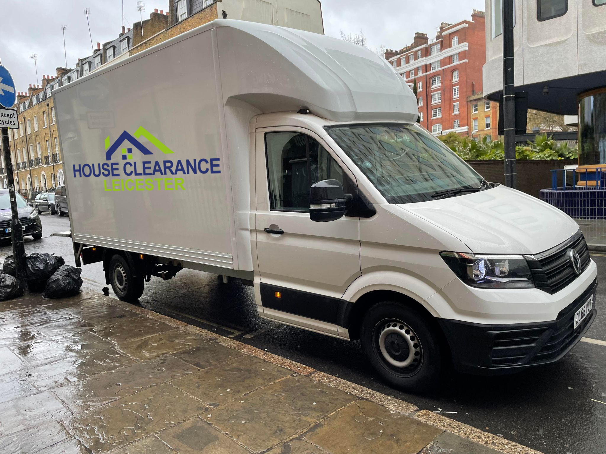 SPECIALIST IN HOUSE CLEARANCES
